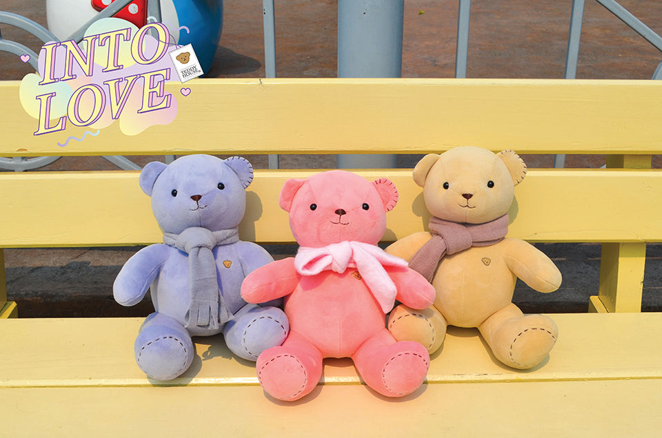 LOGOE BEAR WITH SCARF 18"