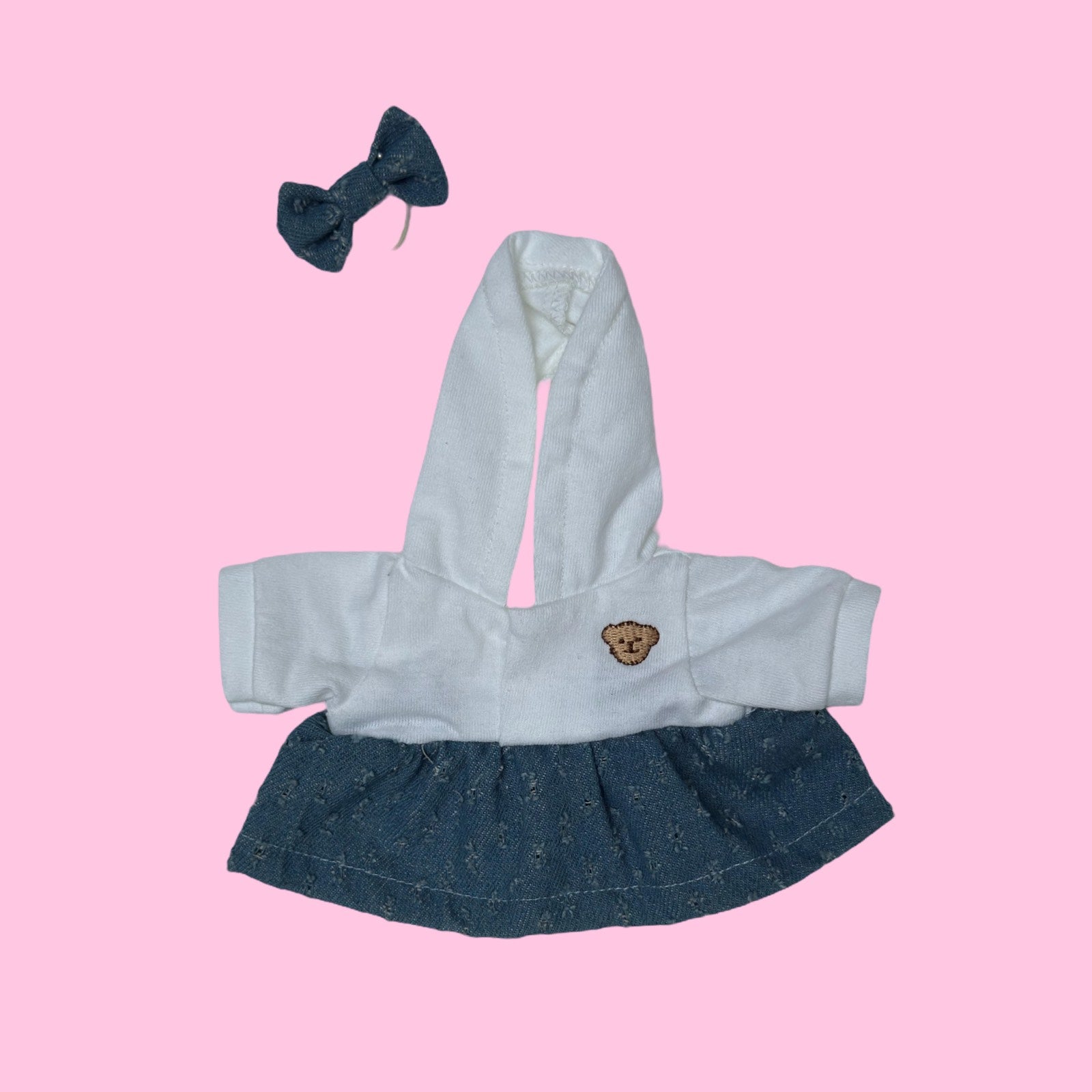 DRESS WITH HOOD 08" LOGO